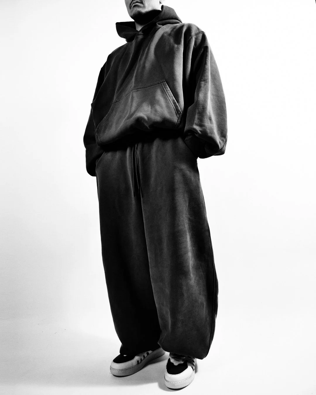 Prospectiveflow TATSUMA BLACK袴 ジョガーパンツ PANATOMY HOODIE - VINTAGE NATURAL | Prospective Flow | Japanese